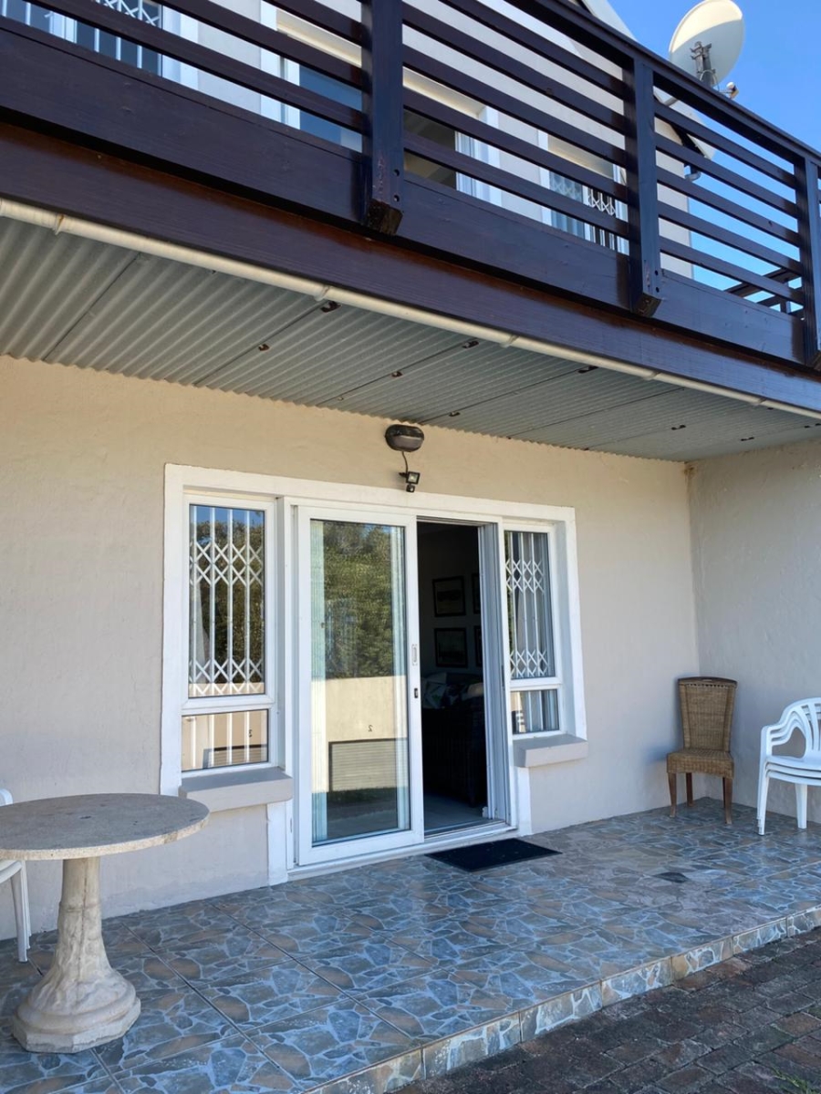 3 Bedroom Property for Sale in Seafield Eastern Cape